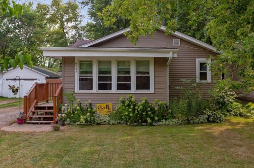 6497 237th Street Ct, Columbus, MN 55025