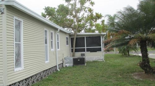 4630 Gulfgate Ln, Saint James City FL  33956-2710 exterior