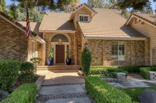 10247 Buckmeadows Dr, Valley Home, CA 95361-9771