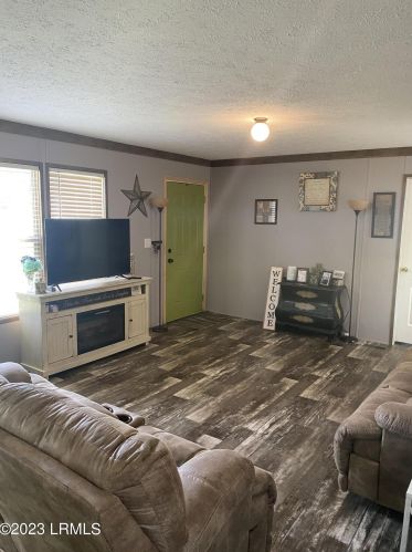 171 Sparrow Rd, Varnville SC  29944-2743 exterior