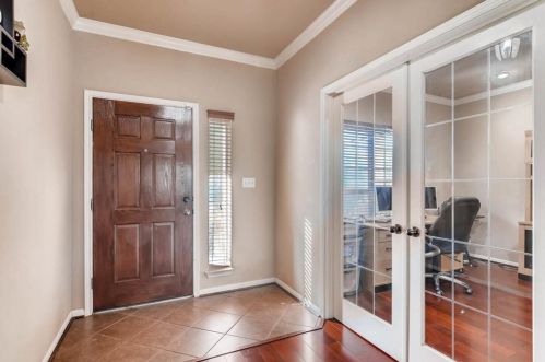 14820 Fernhill Dr, Austin TX  78717-3989 exterior