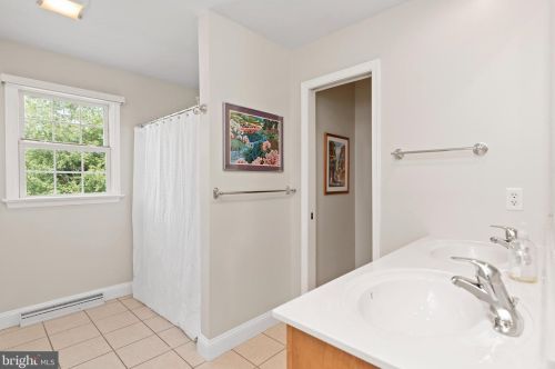 5915 Westover Dr, Navy Sup Dpt PA  17050-6871 exterior