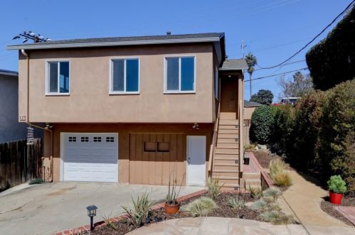 527 Avenue A, Redondo Beach CA  90277-4802 exterior