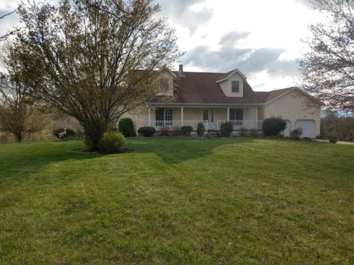 396 Pyle Rd, Clarksville, OH 45113-9655