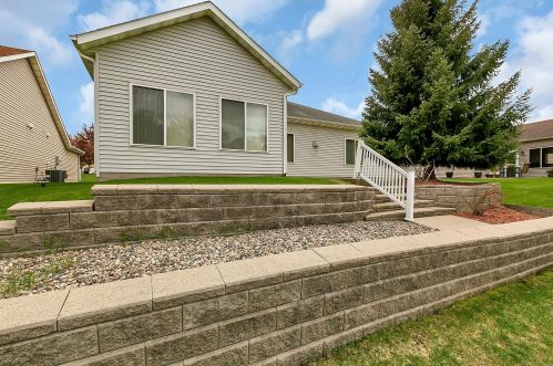 903 Oak Pond Dr, Sartell MN  56377-4518 exterior