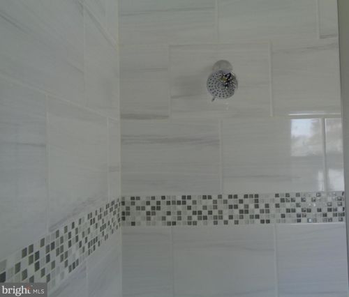 2316 Lexington Ave, Camden NJ  08110-1940 exterior