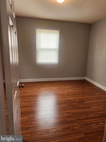 549 Newcomb St, Washington, DC 20032-2545