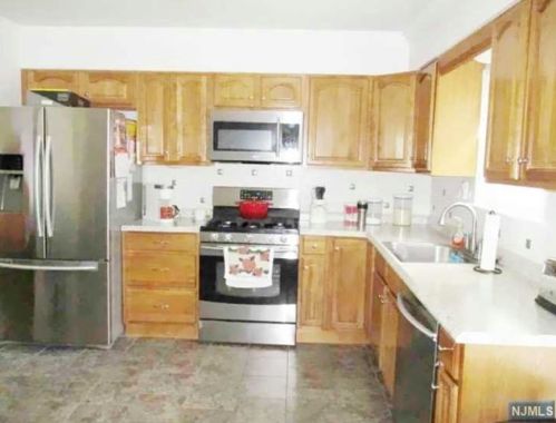 250 Curtain Ave, Browns Mills, NJ 08015-1220