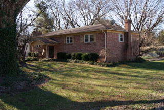501 Scenic Ln, Cookeville, TN 38506-4983