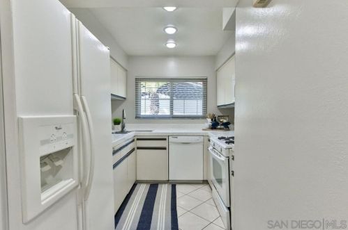 4323 Loma Riviera Ct, San Diego CA 92110-5504 exterior