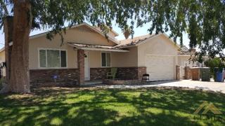 2237 Pictoria Dr, Bakersfield, CA 93306-4638