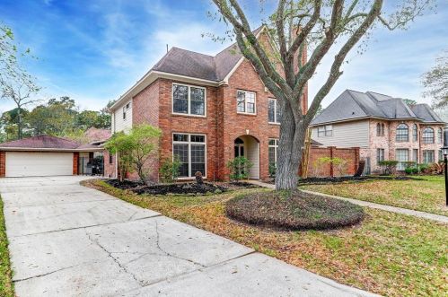 3215 Spring Manor Dr, Humble, TX 77345-2434