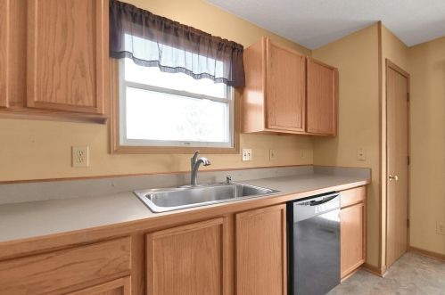 410 Green Apple Pl, Pataskala OH  43062-7453 exterior