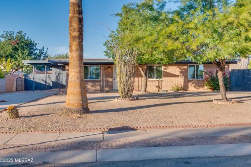3550 Eastham Ln, Tucson, AZ 85741-1414