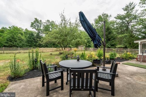 2016 Bethel Rd, Lansdale PA 19446-6054 exterior