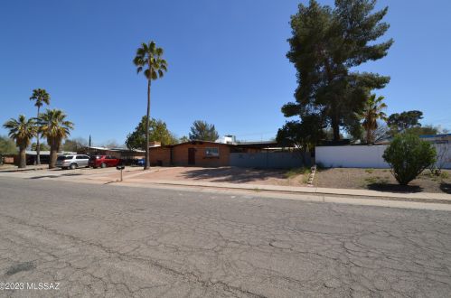 7118 Elbow Bay Dr, Tucson AZ  85710-1322 exterior