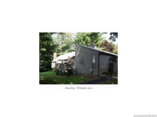 7 Alder Ct, Woodbury, CT 06798-3221