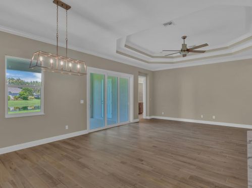 3906 58th Cir, Vero Beach FL  32966-6522 exterior