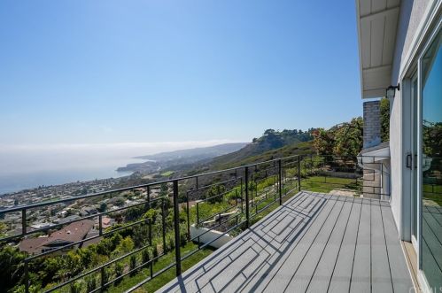 30695 Ganado Dr, Palos Verdes Estates CA  90275-6278 exterior