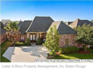8549 Foxfield Dr, Baton Rouge LA  70809-5211 exterior