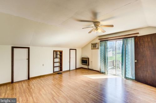 305 Ulricktown Rd, Littlestown PA  17340-9789 exterior