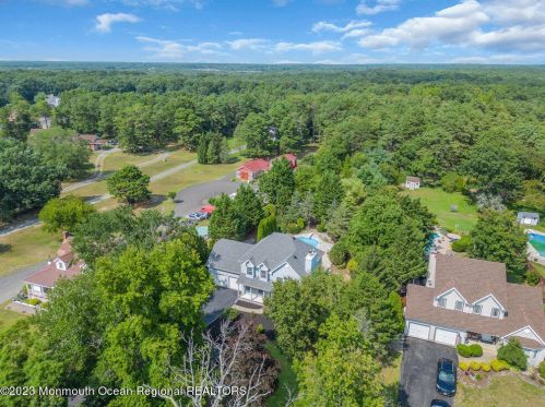 117 Frank Applegate Rd, Jackson Twp NJ  08527-2454 exterior