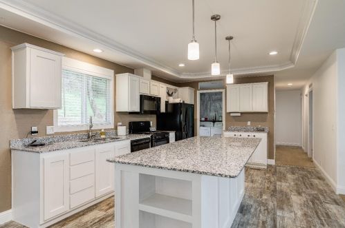 10221 Eagle Mountain Rd, Grass Valley CA  95949-8803 exterior