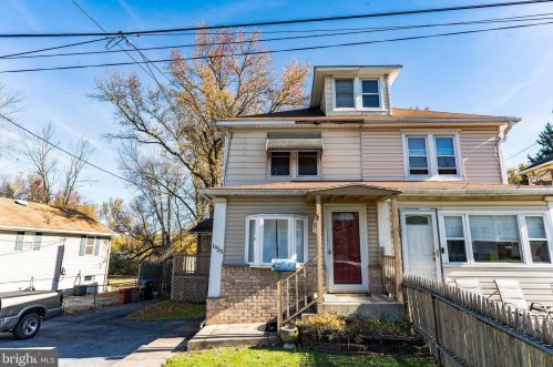 1933 Pleasantview Ave, Boothwyn, PA 19061-4044