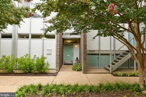 353 O St, Washington, DC 20024-2901