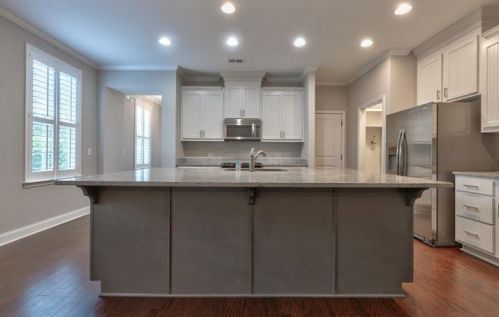 2072 Kings Gate Ln, Mount Pleasant SC  29466-8163 exterior