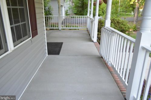 4107 Lakeview Pkwy, Locust Grove, VA 22508-5459