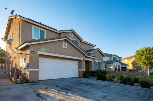 43829 Rucker St, Lancaster, CA 93535-6231