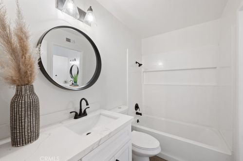 316 Maui Dr, Placentia CA  92870-6031 exterior