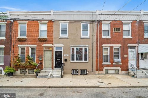 1630 Hicks St, Philadelphia, PA 19145-1513