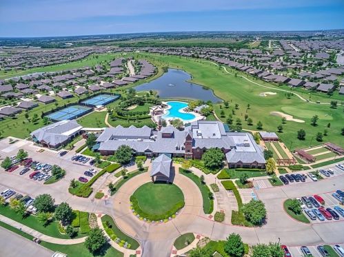 1341 Hbr Spg Dr, Frisco TX 75034-3333 exterior