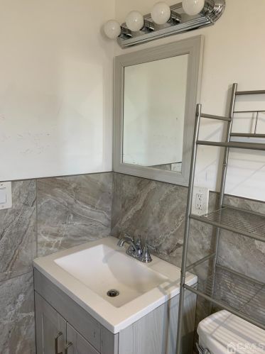 18 Beech St, Perth Amboy NJ  08863-1728 exterior