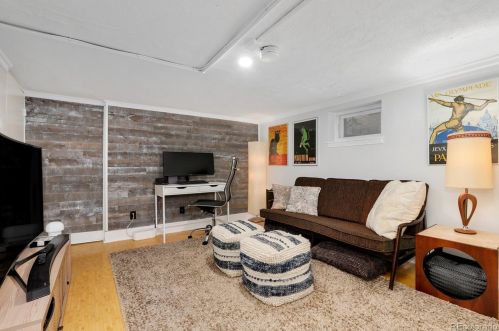 1213 Jackson St, Denver CO 80206-3528 exterior