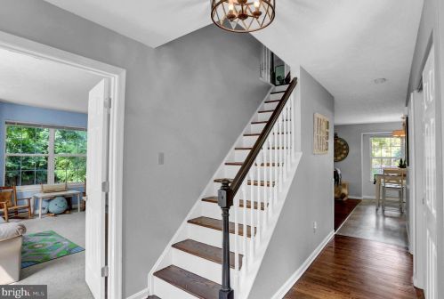 5388 Field Pointe Dr, Spring Grove, PA 17362-7546