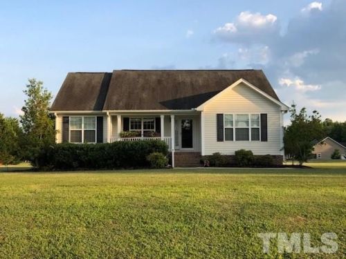 2617 Pauline Oaks Dr, Franklinton NC  27525-8440 exterior