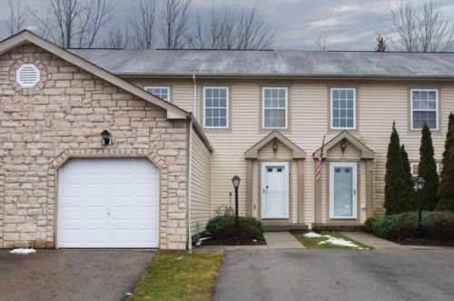970 Sara Ct, Pataskala, OH 43062-7060