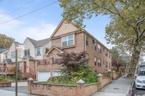 159-02 84th Ave, Jamaica, NY 11432-1247