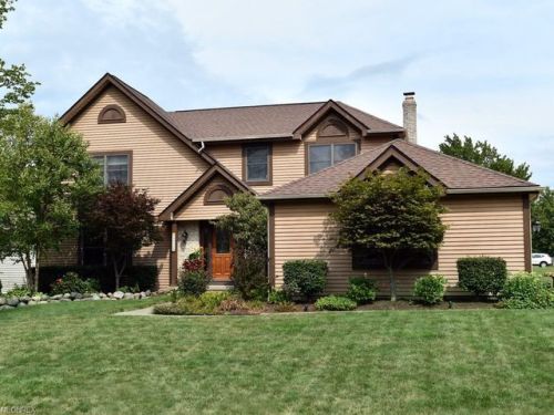 11115 Crab Apple Ct, Cleveland, OH 44136-3768