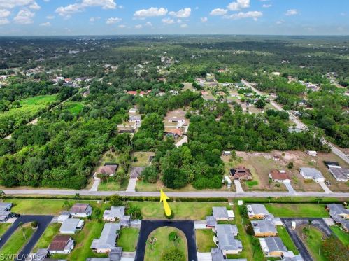 511 Gerald Ave, Lehigh Acres, FL 33936-1011