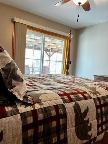 24480 Bushby Rd, Laurelville OH  43152-9712 exterior