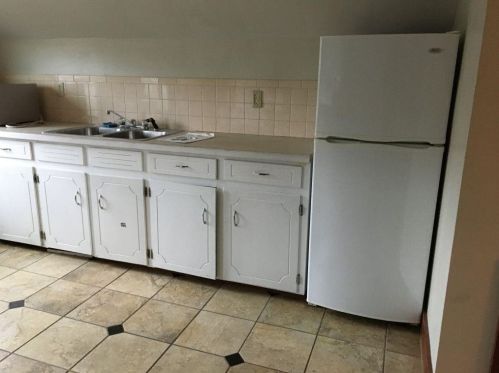 56 Middleton Ave, Middletown RI  02840-3657 exterior