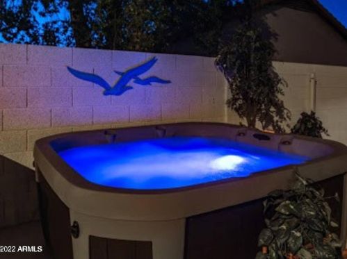 6025 Beck Ln, Scottsdale AZ  85254-1918 exterior