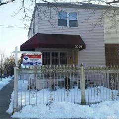 2090 Strang Ave, Bronx, NY 10466-2343