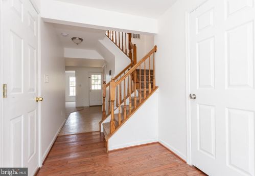 811 Fox Trl, Parkesburg, PA 19365-2170