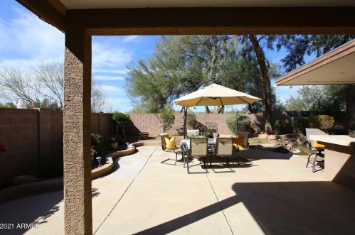 4274 Maya Way, Cave Creek AZ  85331-2615 exterior