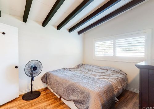 7076 Newbury Ave, San Bernardino CA  92404-6441 exterior